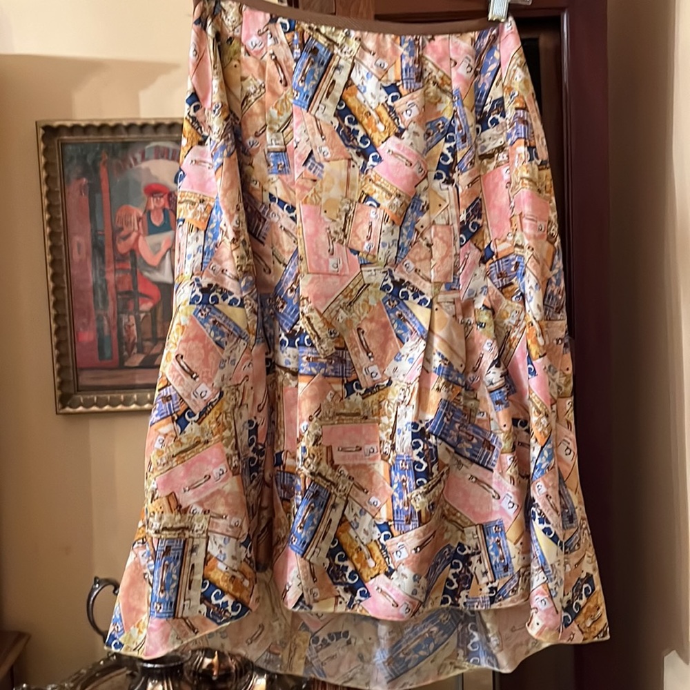 Silk DVF luggage print skirt size 12